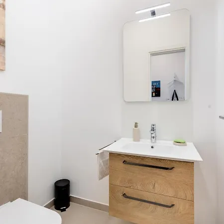 Apartment Maris *